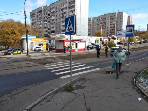 С разницей в пять минут сбили двух человек на улице Джамбула в Хабаровске
