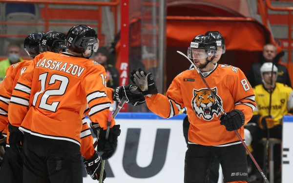 Сергей Светлов: &laquo;Впереди семь матчей за 13 дней - пик календаря для &laquo;Амура&raquo;