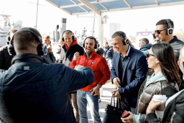 Клуб предпринимателей ДВ: в гостях Евгений Черняк, иммерсивный концерт и не только