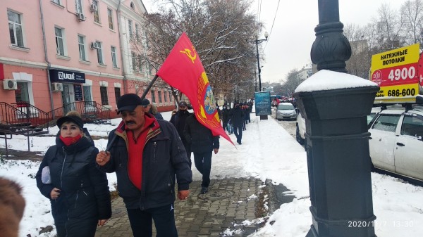 Политнеделя в Хабаровском крае: петиции, горькая пилюля для общепита, фотик за пол-ляма