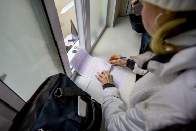 Итоги дня: +231, похолодание, театры закрываются, ПТС не выдают и пятнистые нежности Итоги дня: +231, похолодание, театры закрываются, ПТС не выдают и пятнистые нежности