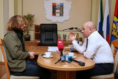 Итоги дня: сбили пешехода, экспресс-тесты, победа хоккеистов, циклон и "болевые точки"