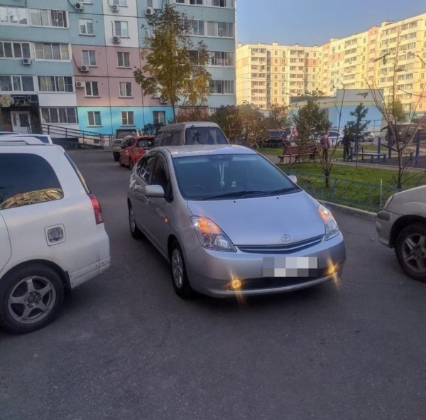 Сбили насмерть пешехода в Хабаровске, у другого открытый перелом Сбили насмерть пешехода в Хабаровске, у другого открытый перелом