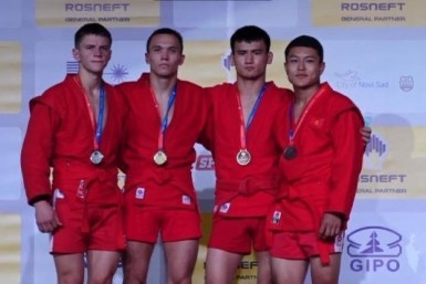 Итоги дня: школьники вернутся за парты,  ремонт площади,  победа самбиста из Совгавани