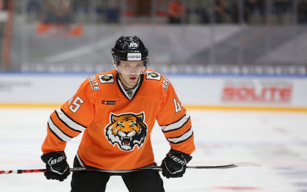 Валентин Пьянов: &laquo;В играх с &laquo;Авангардом&raquo; нет того накала, как когда- то с &laquo;Сибирью&raquo;