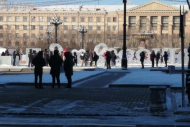 Итоги дня: нелогичные митинги, допрос экс-супруги экс-губернатора, цены, "Аврора"- лидер