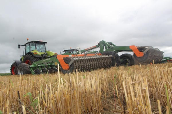 Сельскохозяйственный сектор России ждет рост и уверенное будущее: Владилен Хреновский Сельскохозяйственный сектор России ждет рост и уверенное будущее: Владилен Хреновский