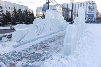 Итоги дня: +338, горки готовы, мороз крепчает, пенсию принесут в декабре и спасённые звери