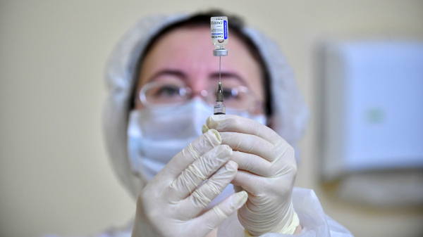 &laquo;Либо стабилизация, либо откат&raquo;: в Роспотребнадзоре заявили о двух сценариях развития ситуации с COVID-19