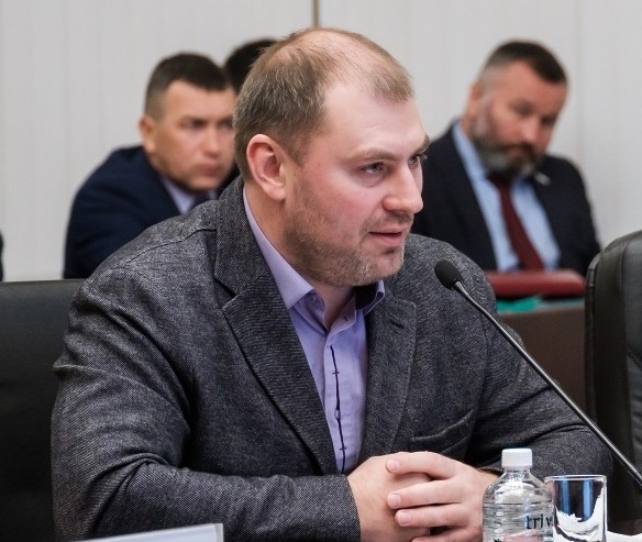 В Хабаровском крае обещают наращивать обороты и не множить траты