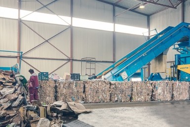 Итоги дня: +302, минус один депутат, Крещение без омовений, "Динамо" без МКД, новая строка