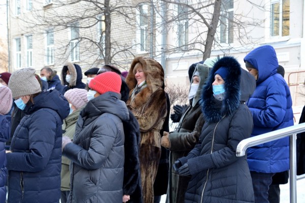 Краевому перинатальному центру в Хабаровске присвоено имя профессора Григория Постола