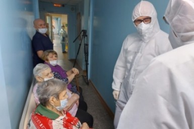 Итоги дня: несанкционированный хабаровский митинг, вакцинация и самые популярные имена