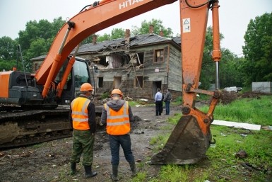 Итоги дня: +302, минус один депутат, Крещение без омовений, "Динамо" без МКД, новая строка