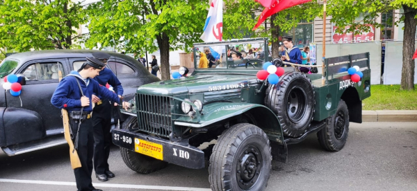 Оркестр, стрит-арт и танцы: на главной улице стартовал фестиваль "Счастливый Хабаровск"