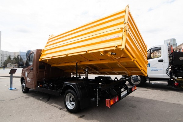 Единое транспортное решение для Хабаровского края: автобусы, бункеровоз и фудтрак от ГАЗ