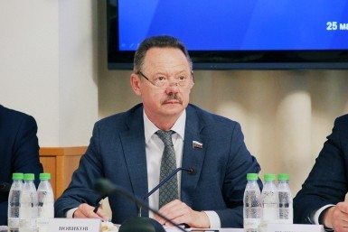 Итоги дня: погибли моряки, отчет Дегтярёва,  в метре от трагедии и самая большая Луна