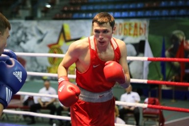 Итоги дня: крупный пожар, отремонтировали дорогу, устранили аварию и шесть кандидатов