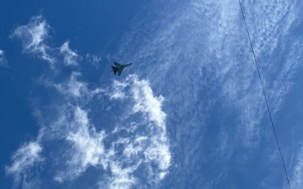 Истребитель с отказавшим двигателем рухнул в море Хабаровского края