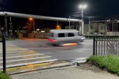 Итоги дня: форсаж в Хабаровске, опасный столб и медвежонок, который "перевернул землю"