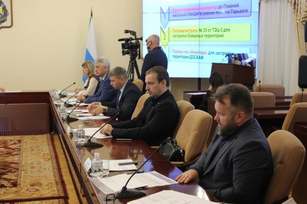 Многодетным семьям и селянам в Хабаровском крае предложили строить дома своими силами Многодетным семьям и селянам в Хабаровском крае предложили строить дома своими силами