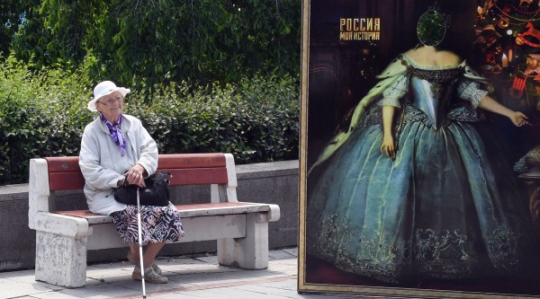 Для всех категорий: Путин предложил выплатить российским пенсионерам по 10 тысяч рублей