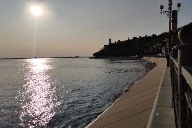 Итоги дня: беспартийные за бортом, москвичей покусали цены, сняли главу Бикина и новая ГЭС