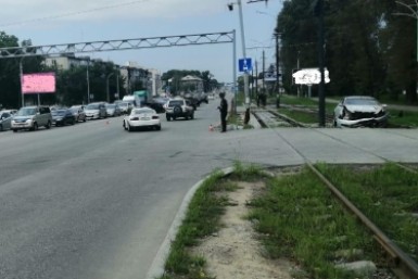 Итоги дня: падение ребенка, бегом от медведя, дорожный лихач и комариное озеро с запахом