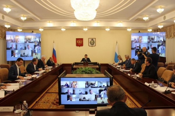 Многодетным семьям и селянам в Хабаровском крае предложили строить дома своими силами Многодетным семьям и селянам в Хабаровском крае предложили строить дома своими силами