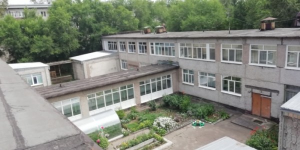 Капитальный ремонт кровли начался в детском доме №10 Комсомольска-на-Амуре