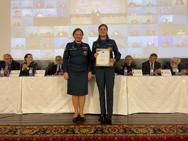 Хабаровчанка вошла в тройку лучших психологов МЧС России в 2021 году