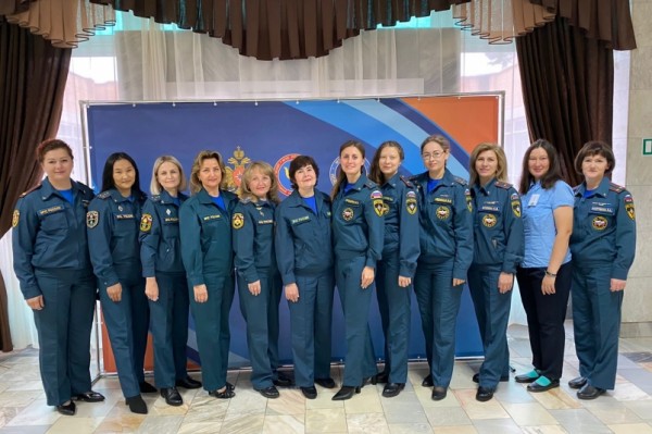 Хабаровчанка вошла в тройку лучших психологов МЧС России в 2021 году