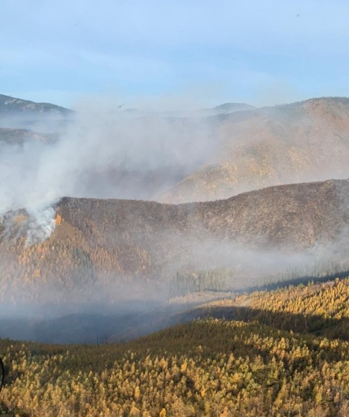 Мощный таежный пожар на Мяо-Чан в Хабаровском крае локализован, но пока не потушен