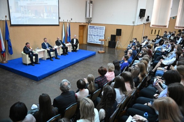 Михаил Дегтярев анонсировал появление агробиологического хаба на базе ХГУЭиП