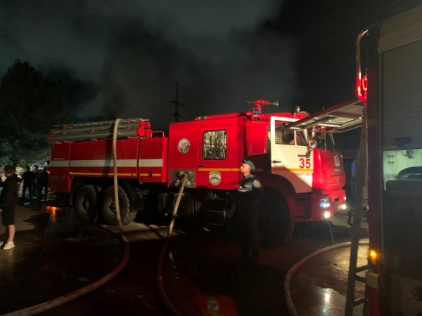 Административное здание на проспекте 60 лет Октября в Хабаровске горело минувшей ночью Административное здание на проспекте 60 лет Октября в Хабаровске горело минувшей ночью