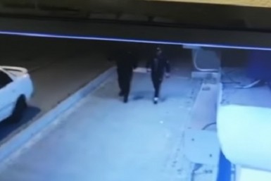 Итоги дня: снесут 10 зданий, пугают бандой, перевернулась лодка и помощник Путина