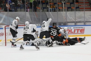 Итоги дня: взрыв на ГПЗ, приговор экс-министру, проигрыш "Амура" и патрон в руках,