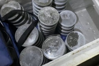 Итоги дня: санкции Украины, подземные тайники с черной икрой, из тюрьмы за баранку