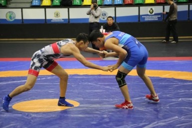 Итоги дня: снесут 10 зданий, пугают бандой, перевернулась лодка и помощник Путина