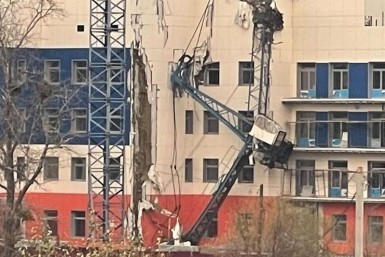 По факту падения крана в Хабаровске возбуждено уголовное дело По факту падения крана в Хабаровске возбуждено уголовное дело