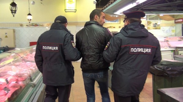 &laquo;Мигранты не боятся полиции&raquo;: как жители Новой Москвы обратились к президенту за защитой от гастарбайтеров