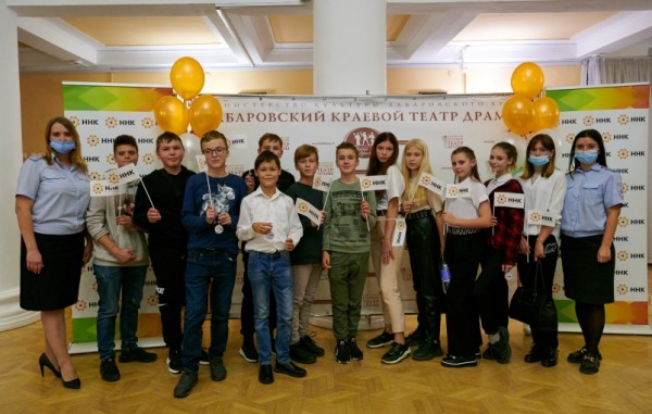 Новый театральный сезон для юных зрителей в Хабаровске начался при поддержке ННК
