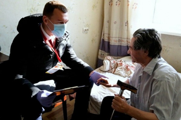 #МыВместе: Михаил Дегтярев выступил добровольцем всероссийской акции взаимопомощи