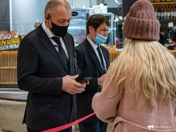 Суббота 13-е. Первый день с QR-кодом в Хабаровске