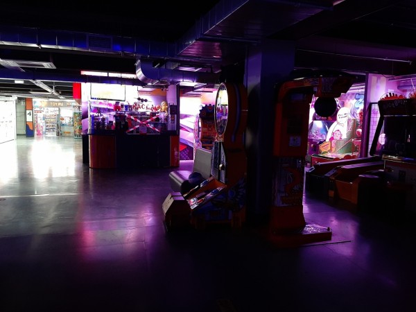 Без кода входа нет. Или есть? Как устроена система проверки QR-кодов в Хабаровске