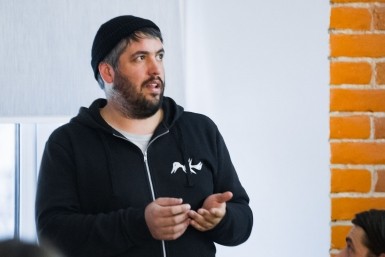 Итоги дня: ждем циклон с ЧС, спасение из огня, тёмный романтик  и банду под суд