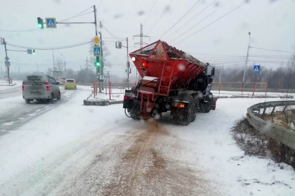 Режим повышенной готовности из-за снегопада введен в Хабаровске