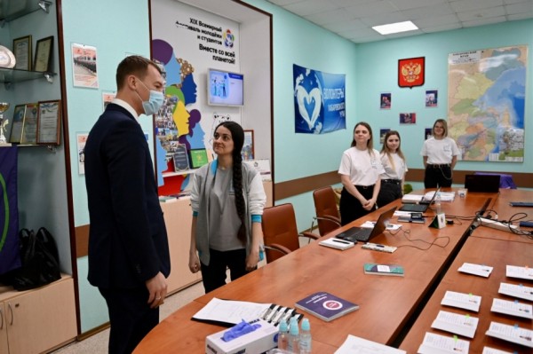 #МыВместе: Михаил Дегтярев выступил добровольцем всероссийской акции взаимопомощи