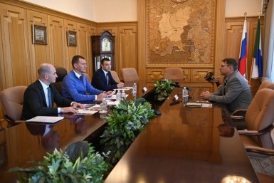 Итоги дня: болеем за наш бокс, алкомаркеты не сдаются, опасные баллоны и фильм про тигров