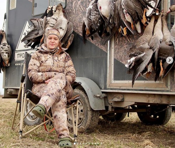 &laquo;Большое заблуждение, что отказ от мяса не вредит природе&raquo;: охотник &mdash; о травле в соцсетях за фото c трофеем